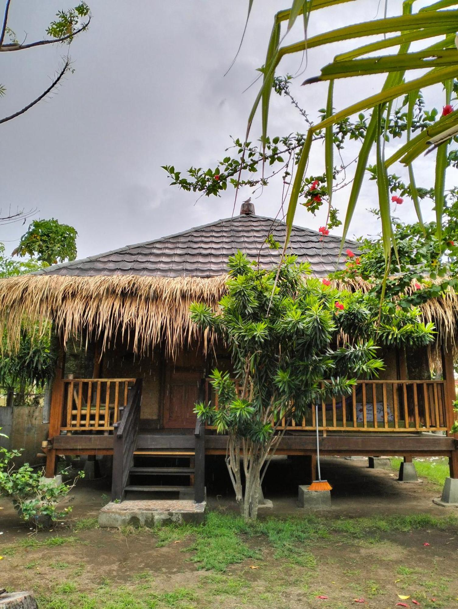 Tangga Bungalows Gili Air Pokoj fotografie